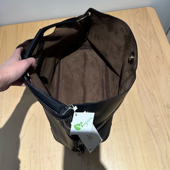 Le Miel Vegan Leather Purse, Black - Picture 4 of 8